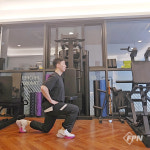 PLUS PT - 워킹 런지(Walking Lunge)