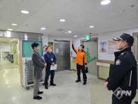 미추홀소방서장, 금강요양병원 현장 안전지도