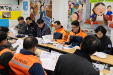 성북소방서, 설 연휴 대비 돈암시장 화재 예방 캠페인ㆍ화재안전컨설팅