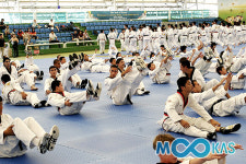 세계 27개국 292명 청소년, 서울광장서 시연