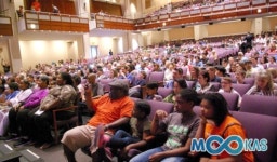 우석대 태권 퍼포먼스 ‘파랑새의 꿈’… 미국 초연 열광의 도가니