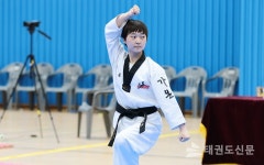 윤지혜, 강민성! 아시안게임 태권도 품새 개인전 대표 선발