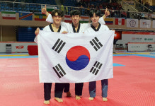 <세계태권도품새선수권> 막혔던 자유품새 金… 나태주, 곽여원-김진만이 해냈다!