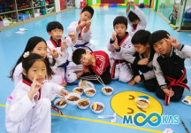  [정준철 칼럼] 수타 중국집과 태권도장의 상관관계?