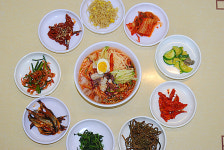 속초 웰빙 문어국수 맛보세요