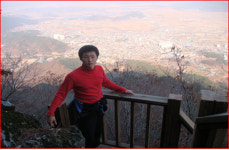 “금학산에서 안전한 등산하세요!”