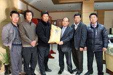 고성군 관내 기업·단체 훈훈한 정 나눠