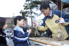 고양시, 나무 나누어주기 행사 ‘호응’