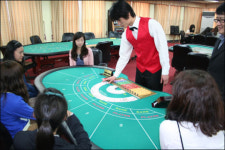 카지노 취업 ‘참~쉽죠잉’