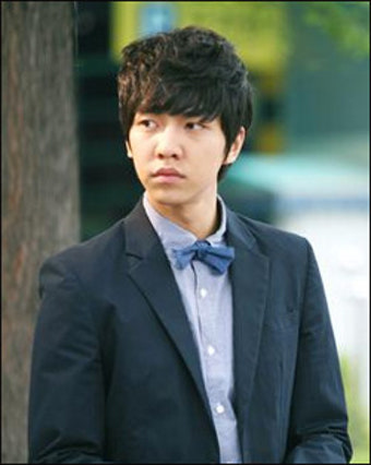 이승기, 가요계마저 접수?…신곡 ´결혼해줄래´ 발표