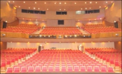 대구문화예술회관 20년만에 새 단장