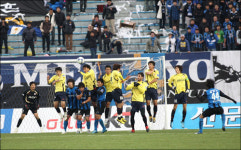 성남 ´준플레이오프까진 갔는데´…악재 겹쳐 한숨