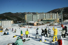 횡성휴게소 환승센터 이용객, ´현대성우 대폭할인´