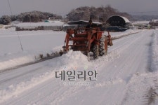 “폭설도 철원 군탄2리는 끄떡없습니다”