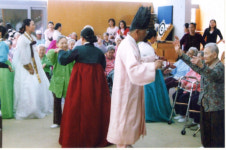 2010년 함께 나누는 사랑의 예술무대