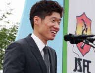 박지성 “즐기고 느끼고 배우는 축구센터로”