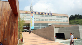 ‘살인의 추억’ 지워준 화성서부서 새 집 장만