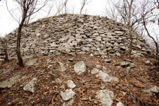 <최진연의 우리 터, 우리 혼>가장 잘 보존된 ‘기산리보루‘ 세상에 나오다