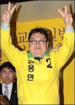 엘리베이터 없애면.... 김용민 이번엔 노인비하