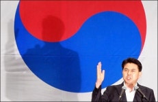 이재오 '개헌' 군불, 김태호 
