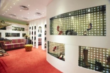 [크리스찬 루부땅], 국내 첫 단독 매장 오픈