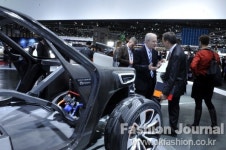 효성 ‘탠섬’ 적용된 자동차용 소재 국내 첫 선보여