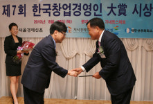 신세대 입맛 사로잡는 퓨전요리주점 강자 (주)세울푸드원 박찬중 회장