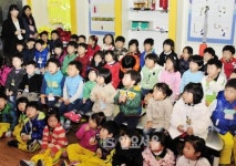 [단독] 어린이집 배만 불리는 재원비 ･･･ 학부모는 봉?