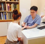 붉어진 얼굴, 원인 찾아 겨울철 ‘안면홍조 증상’ 치료