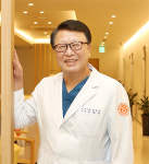 출산 전 기형아 발견 위한 양수 검사, 시술 경험 풍부한 숙련된 의료진 중요