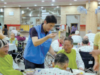 녹색 성장 친환경 사업만큼   나눔의 기업 문화도 파릇파릇