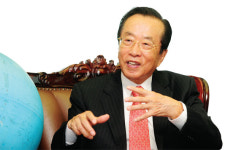 ‘통 큰’ M&A 마술사를 왜 또 못 믿는 것일까