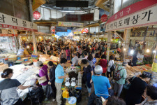 풋고추 등 농산물, 전통시장에서 사면 절반값
