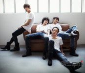 씨엔블루, 정용화 자작곡 ‘사랑빛’으로 컴백