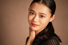 <행복 목욕탕> 스기사키 하나 “후회 없이 사랑하라”