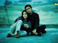 [재개봉 리뷰] ‘이도공간’ 영원히 스크린에 갇힌 장국영의 비상한 소용돌이