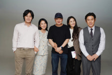 설경구·장동건·김희애·수현, 보통의 가족...해외 영화제서 첫 공개