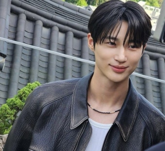 '주제 파악' 못한 변우석, 서울 팬미팅 예매 폭주 