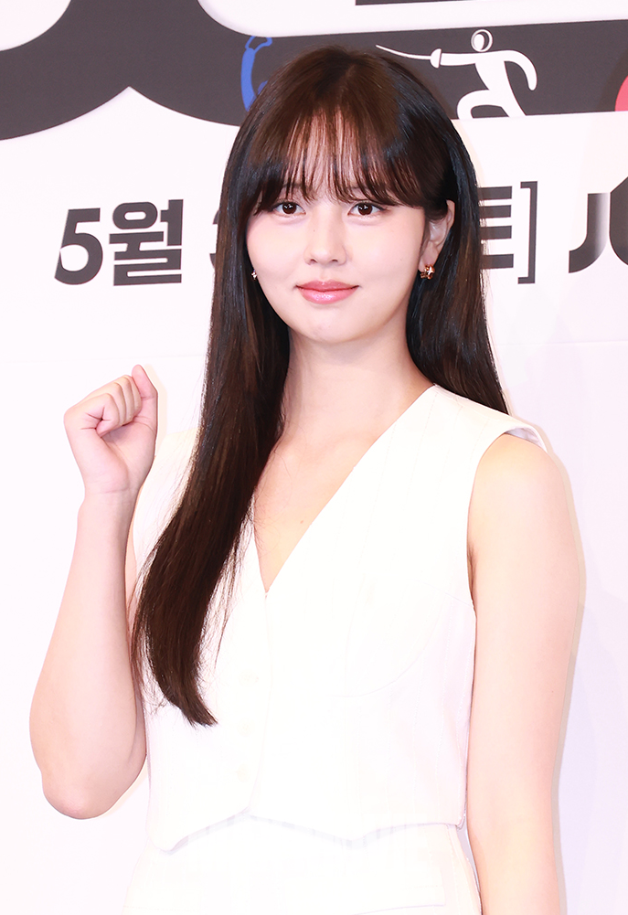 굿보이 박보검, 日 팬미팅 성황! 김소현-이상이 깜짝 등장, 화제 속으로