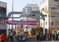 온양전통시장 상징탑 설치 활성화 기대