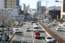 [포토] 부산소방본부, ‘소방차 길 터주기 차량 캠페인’