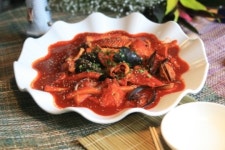 독특한 맛에 건강까지..프리미엄 떡볶이시대