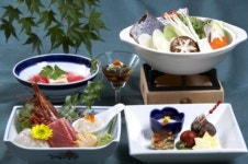 임피리얼 팰리스 호텔 만요, 여름 보양식으로 원기회복을