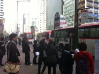 *강남역, 오늘부터 퇴근시 버스정류장 확인하세요