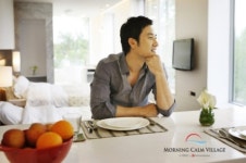 엄태웅 · 주원 모닝캄빌리지 모델 발탁