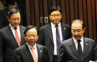 재창당론 놓고 수도권-지방 의원들 갈려