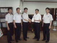 경남 의령소방서, 사천서 방문해 부상동료 위로금 전달