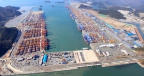 부산항만공사,  부산신항 2-3단계 ‘컨’터미널 26일 개장