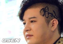 [포토] 신동, 반삭 헤어스타일도 완벽하게 소화 시선 집중