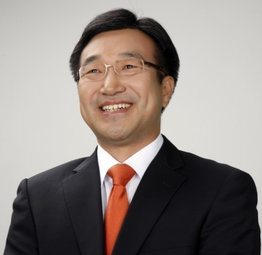 윤호중 장관, 지역경제 활성화와 취약계층 지원에 총력을 기울이며 현장점검 강조